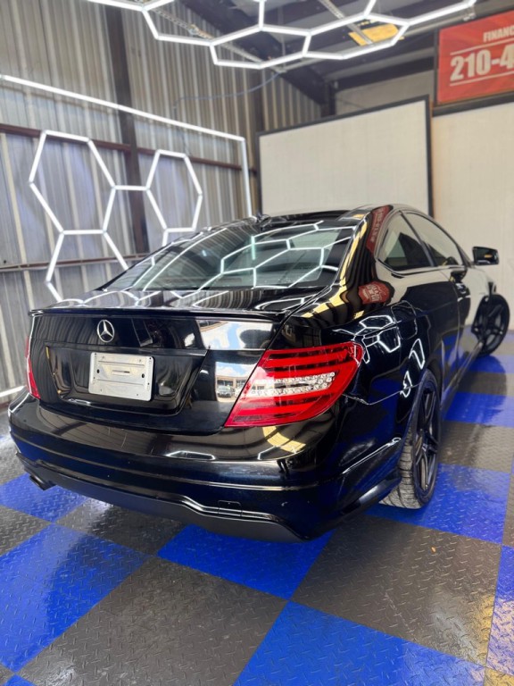 2013 Mercedes-Benz C-Class Image 19