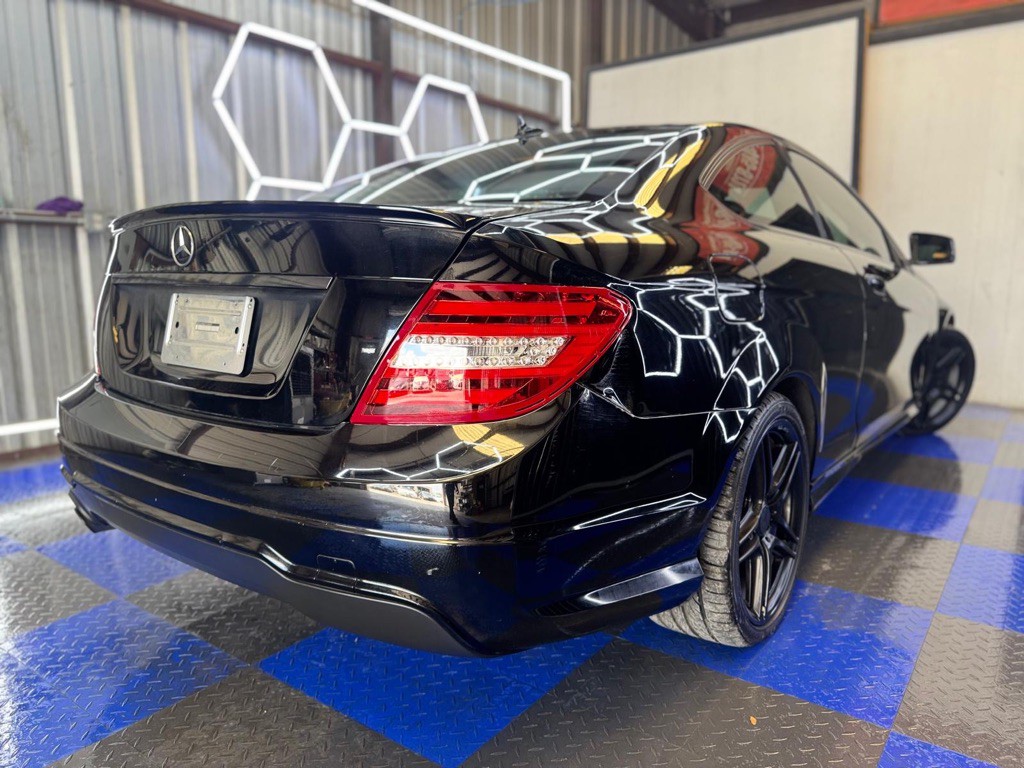 2013 Mercedes-Benz C-Class Image 22