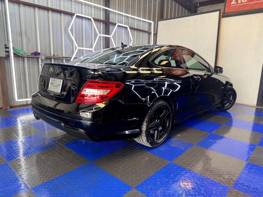 2013 Mercedes-Benz C-Class Image 23