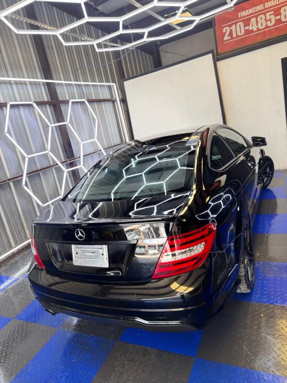 2013 Mercedes-Benz C-Class Image 32