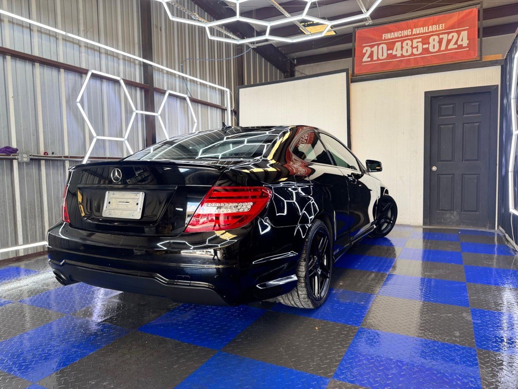 2013 Mercedes-Benz C-Class Image 36