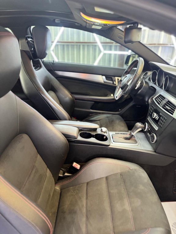 2013 Mercedes-Benz C-Class Image 43