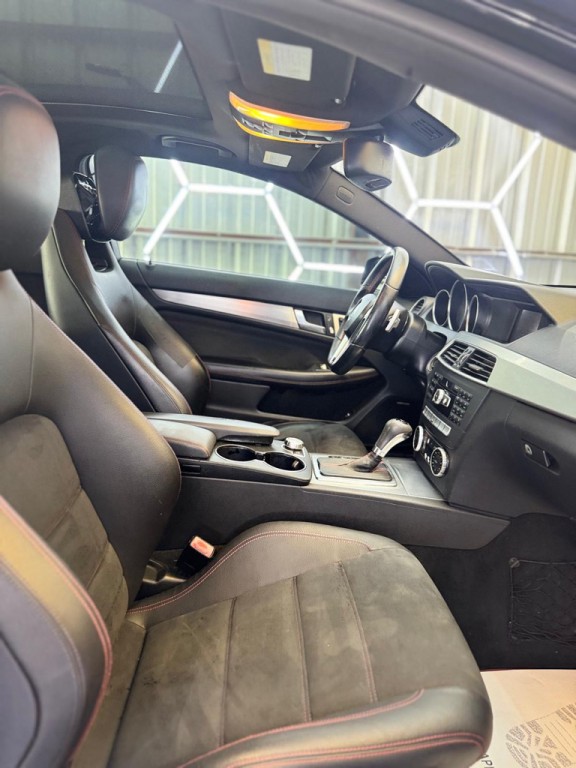 2013 Mercedes-Benz C-Class Image 46