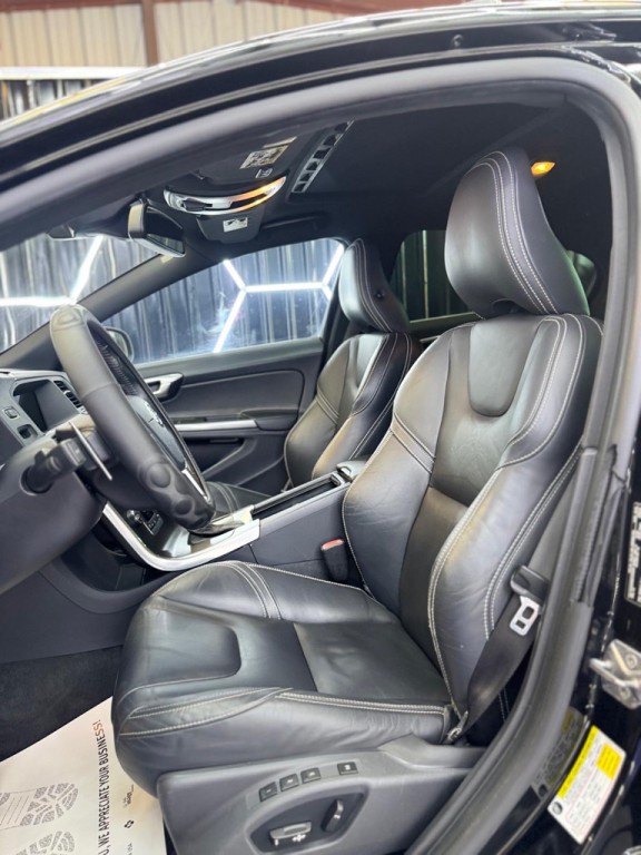 2015 Volvo S60 Image 26