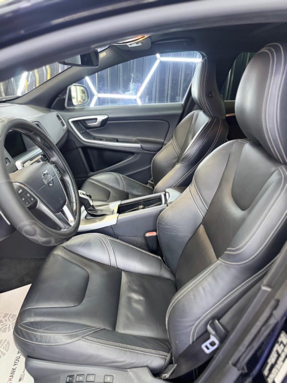 2015 Volvo S60 Image 29