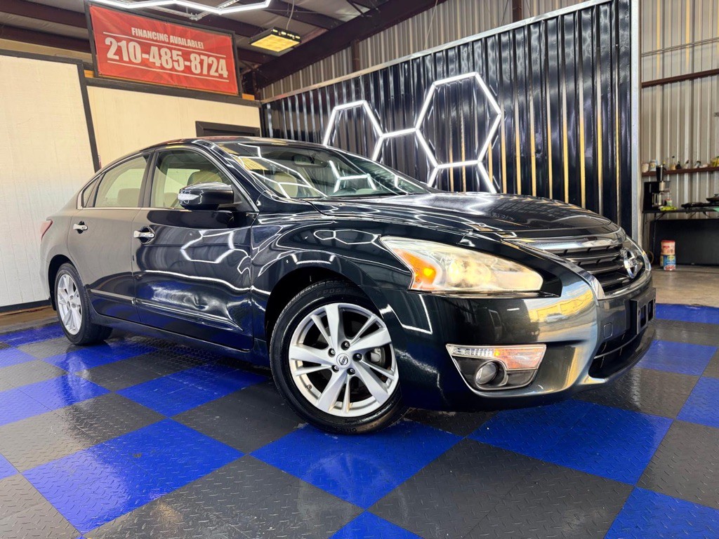 2013 Nissan Altima Image 10