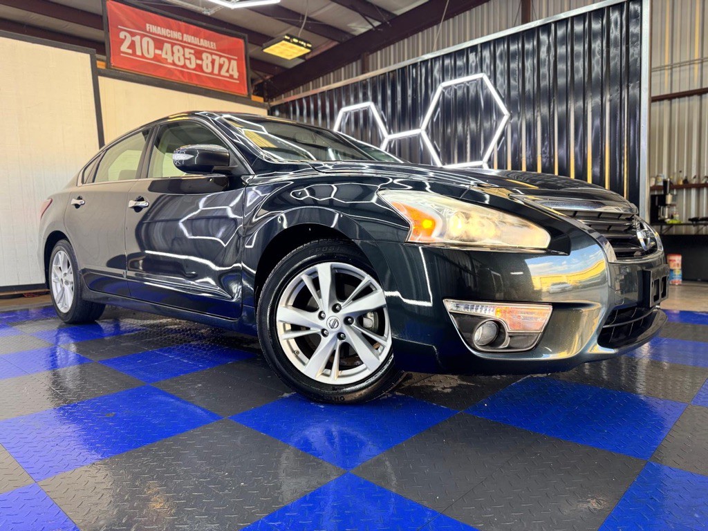 2013 Nissan Altima Image 12