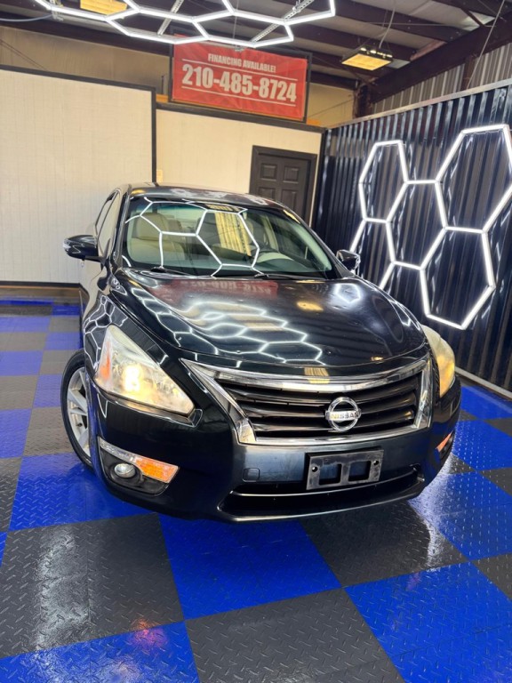 2013 Nissan Altima Image 13