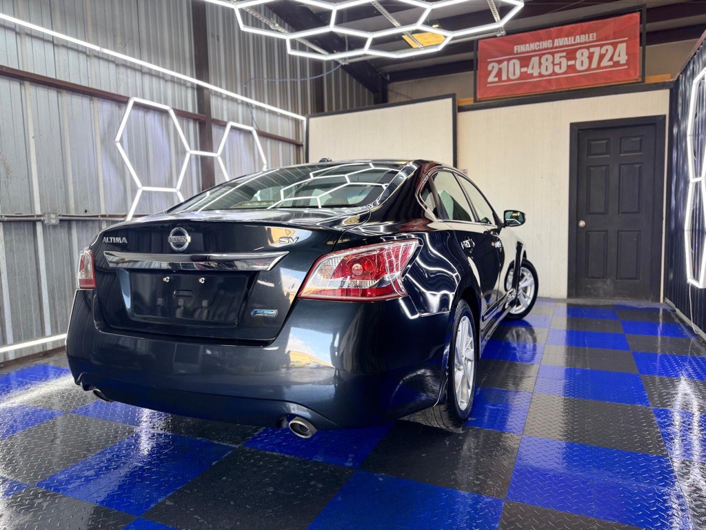2013 Nissan Altima Image 15