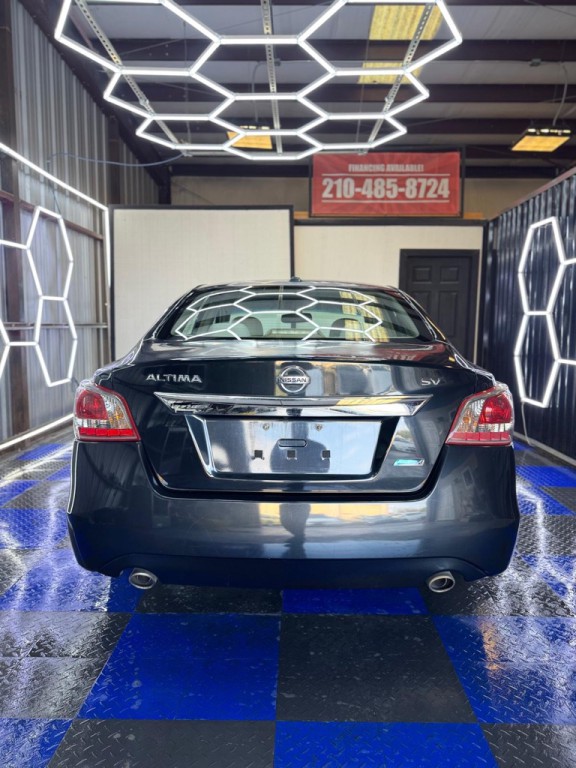 2013 Nissan Altima Image 21