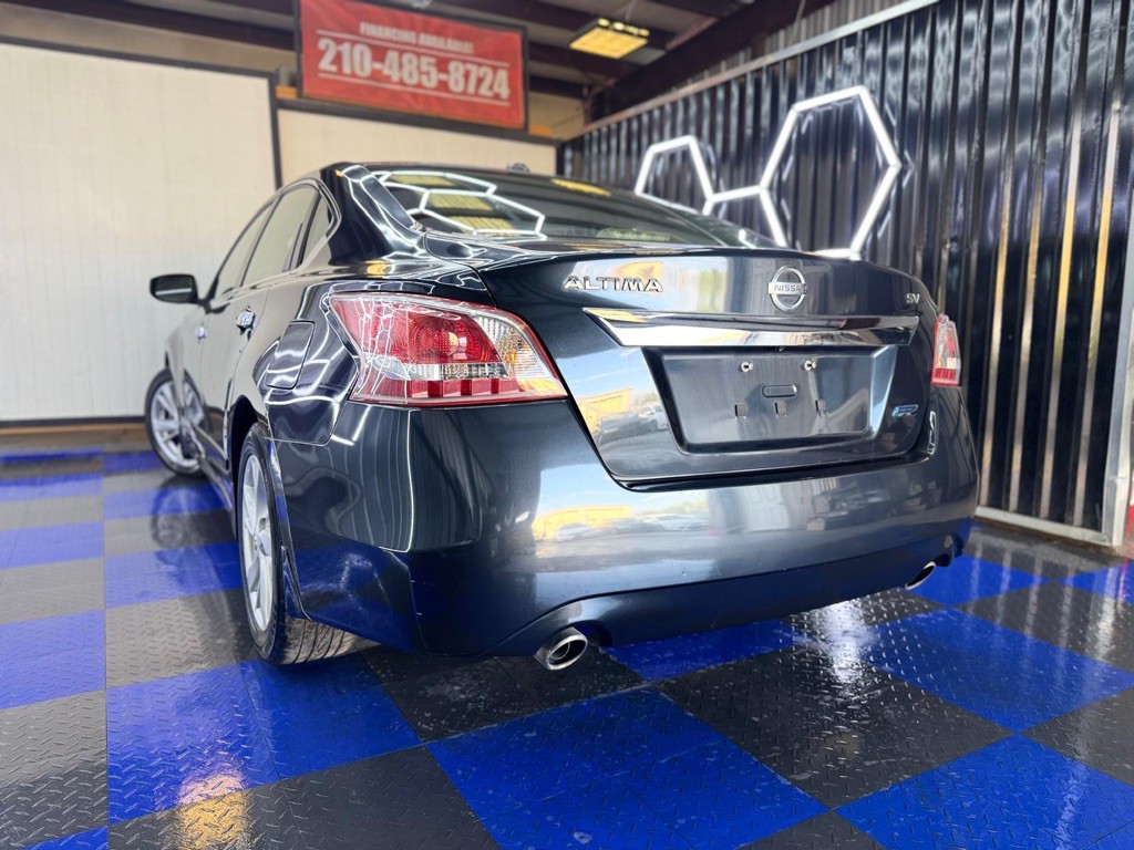 2013 Nissan Altima Image 25