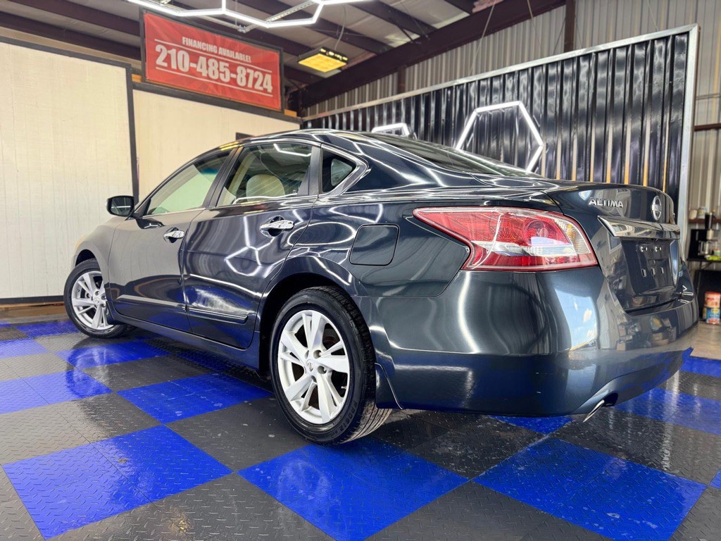 2013 Nissan Altima Image 26