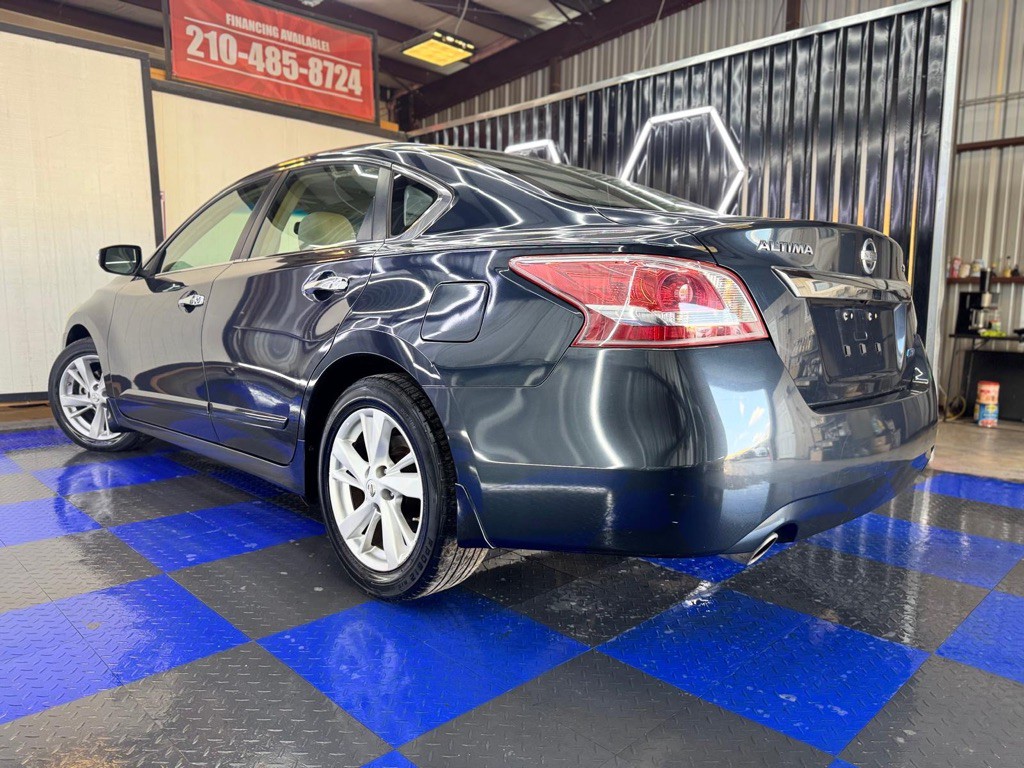 2013 Nissan Altima Image 27