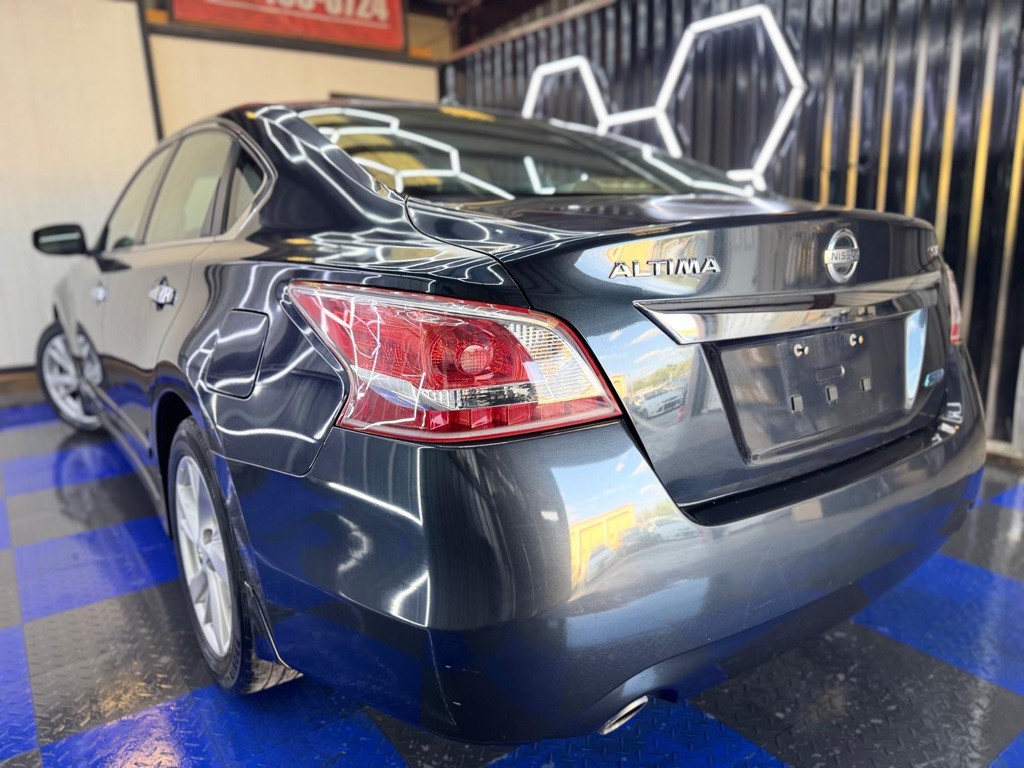 2013 Nissan Altima Image 28