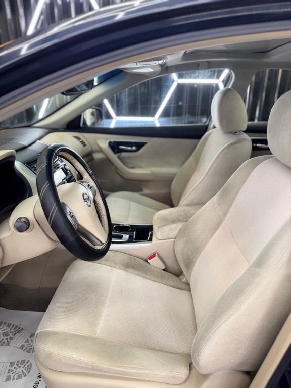 2013 Nissan Altima Image 30