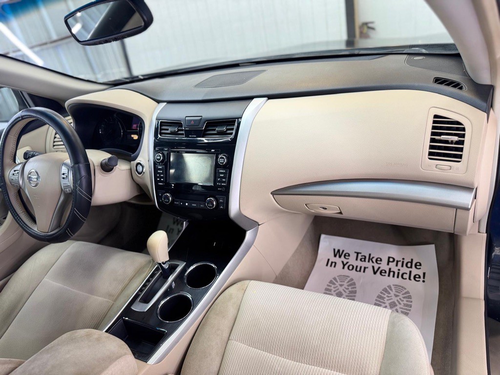 2013 Nissan Altima Image 38
