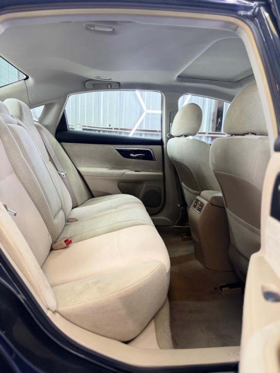 2013 Nissan Altima Image 41