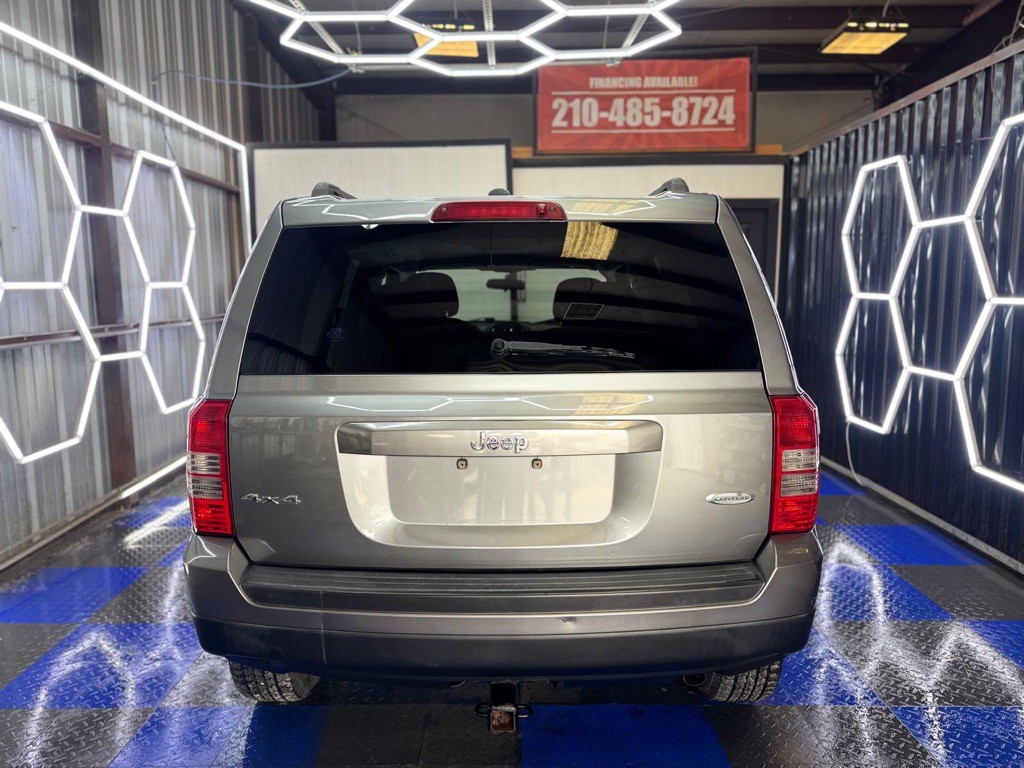 2011 Jeep Patriot Image 23