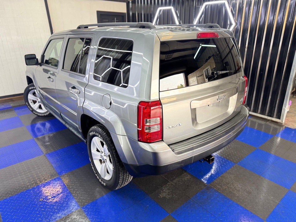 2011 Jeep Patriot Image 25