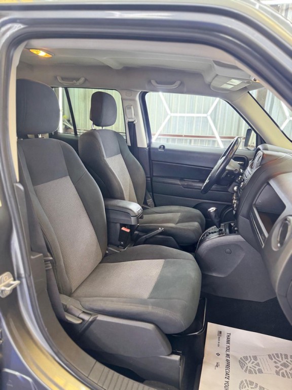 2011 Jeep Patriot Image 40
