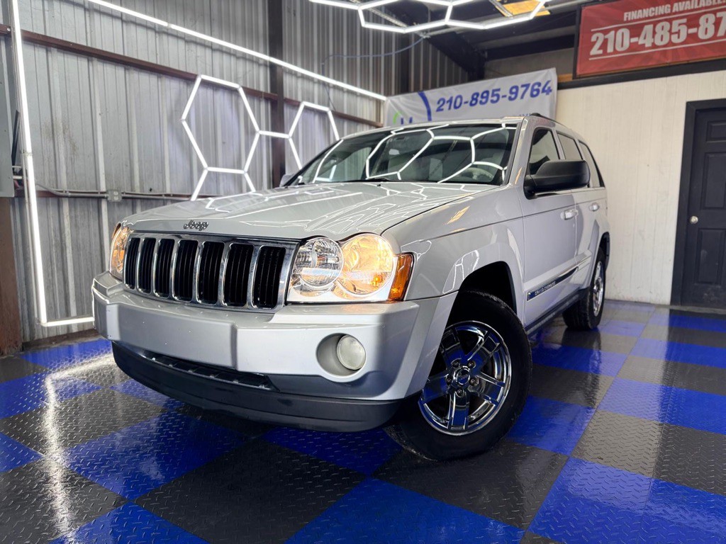 2007 Jeep Grand Cherokee Image 1