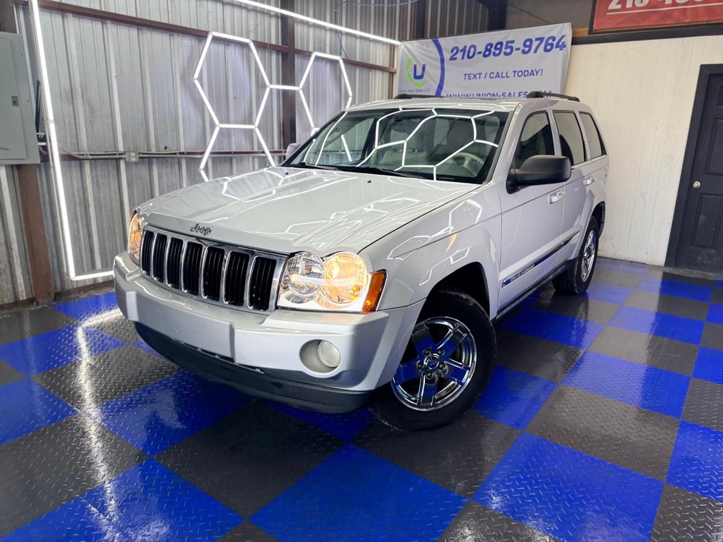 2007 Jeep Grand Cherokee Image 3