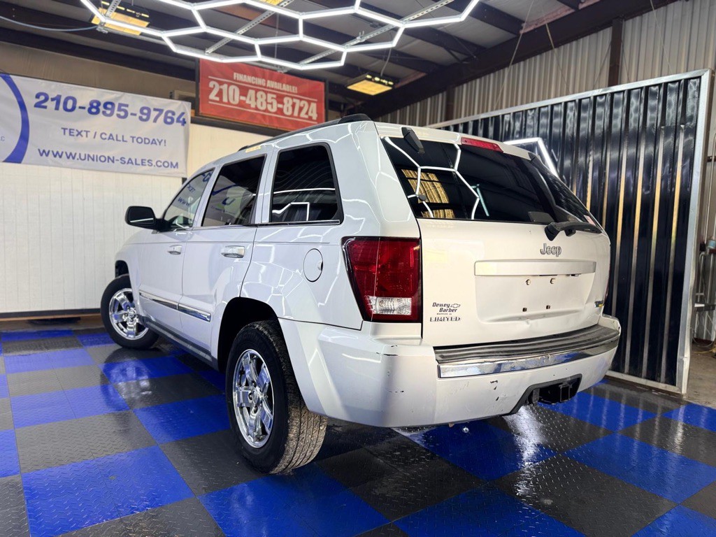 2007 Jeep Grand Cherokee Image 18