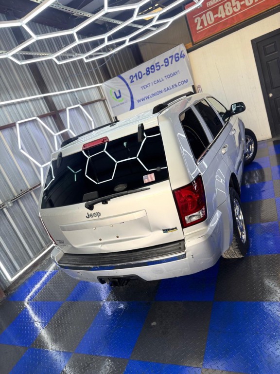 2007 Jeep Grand Cherokee Image 24