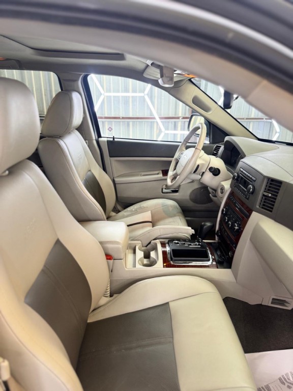 2007 Jeep Grand Cherokee Image 35