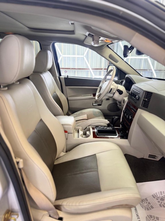 2007 Jeep Grand Cherokee Image 36