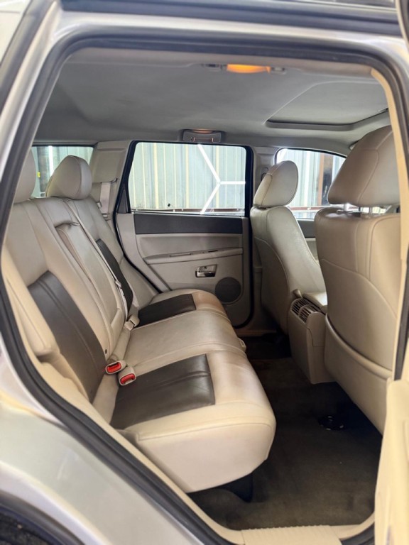 2007 Jeep Grand Cherokee Image 37