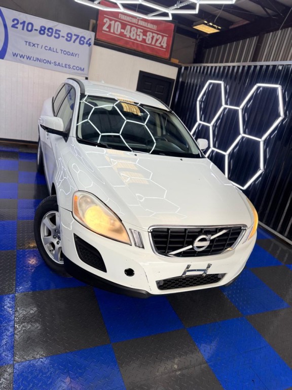 2011 Volvo XC60 Image 10