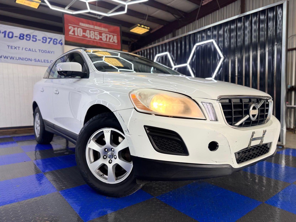 2011 Volvo XC60 Image 12