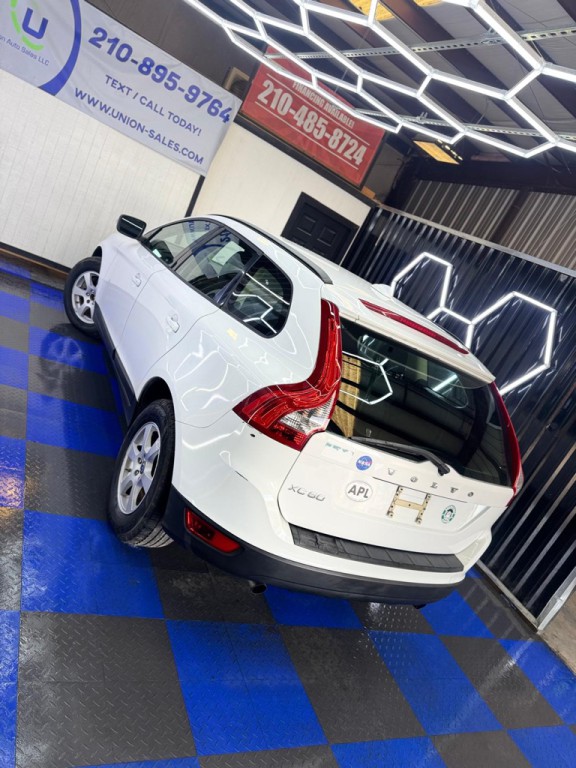 2011 Volvo XC60 Image 23