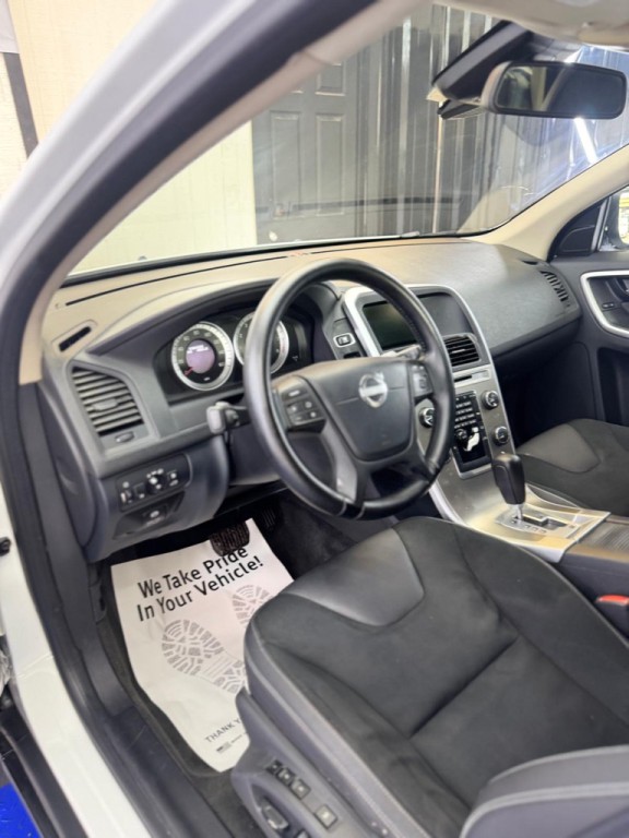 2011 Volvo XC60 Image 31