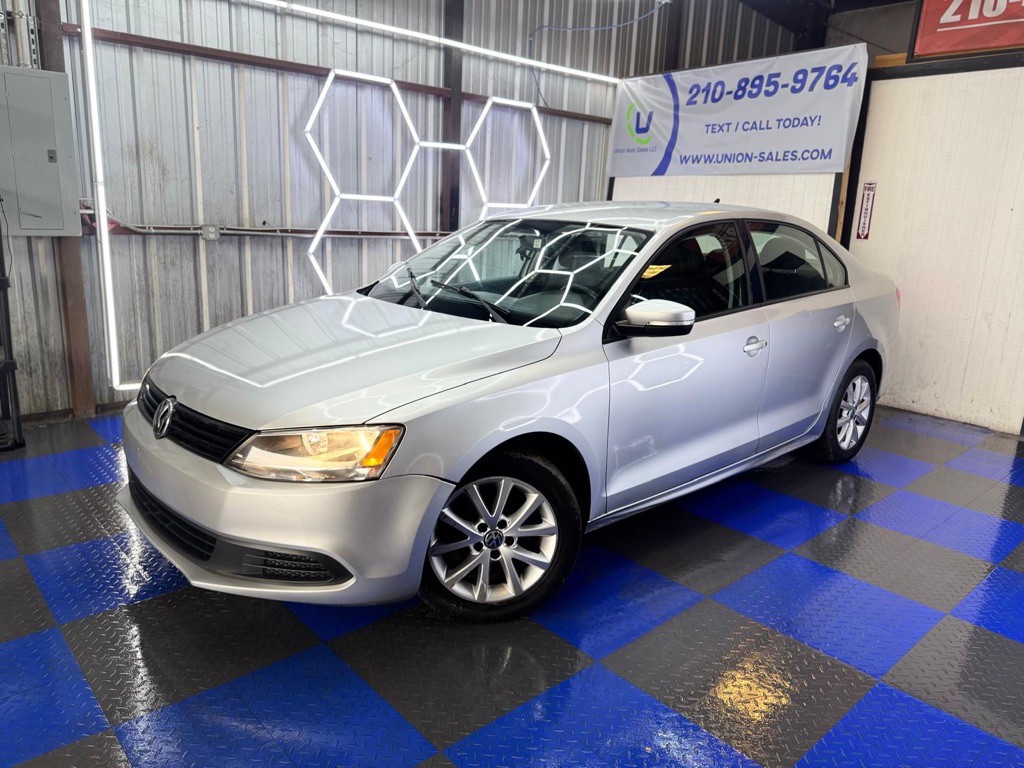 2012 Volkswagen Jetta Image 7