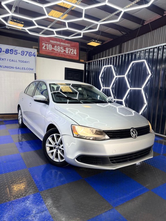 2012 Volkswagen Jetta Image 10