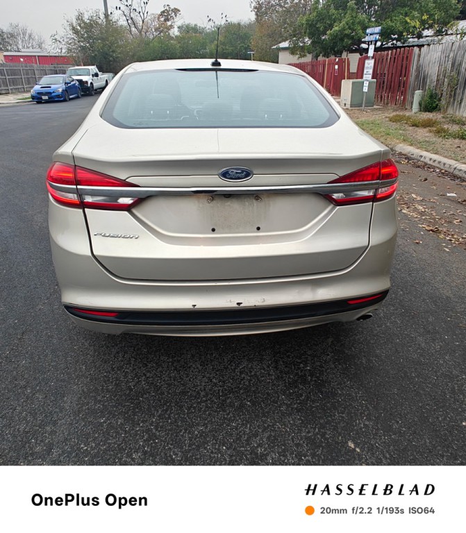 2017 Ford Fusion Image 4