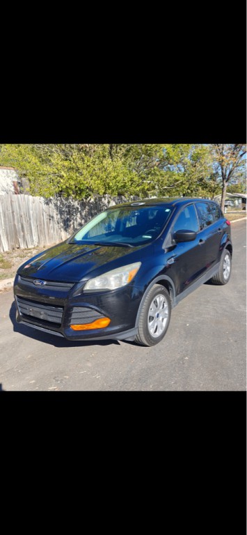 2016 Ford Escape Image 2