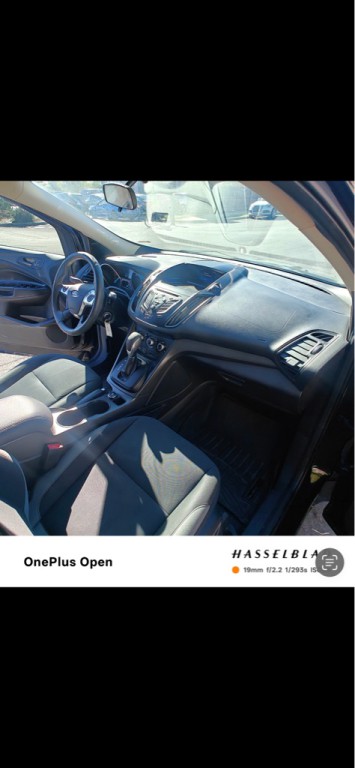 2016 Ford Escape Image 9