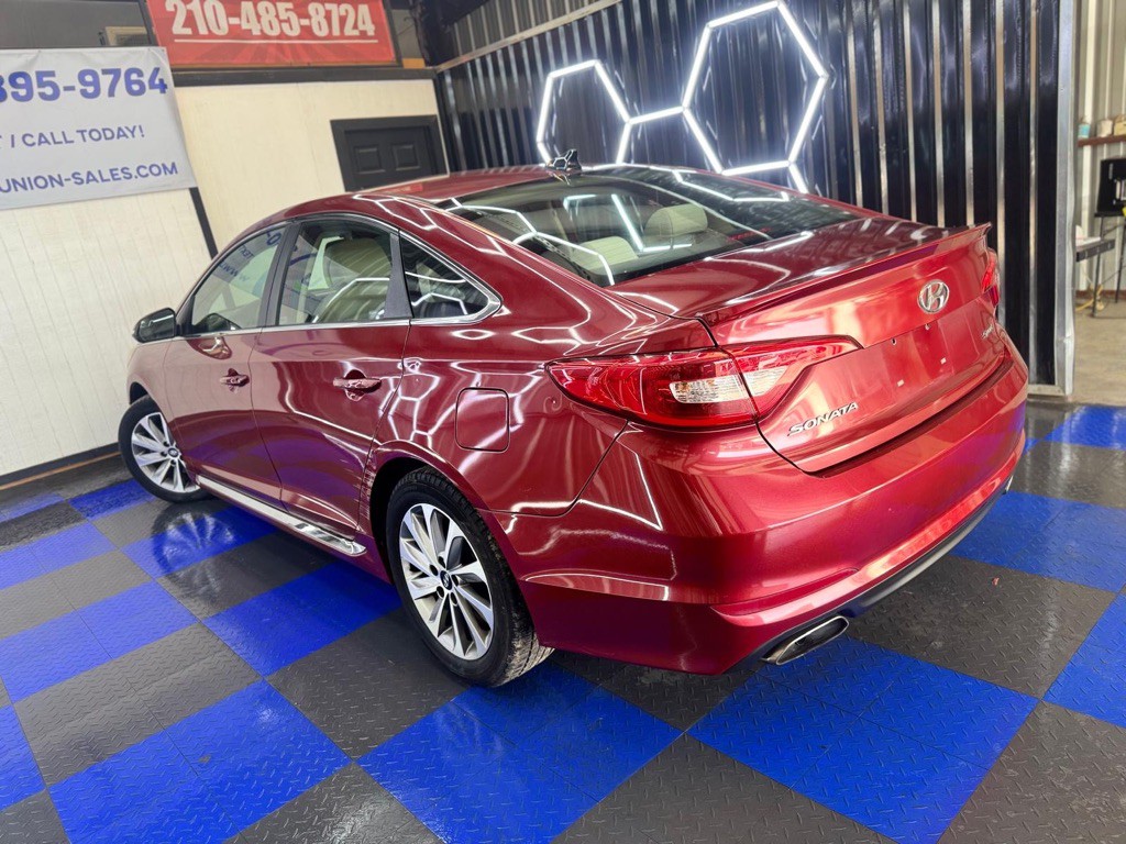 2016 Hyundai Sonata Image 16