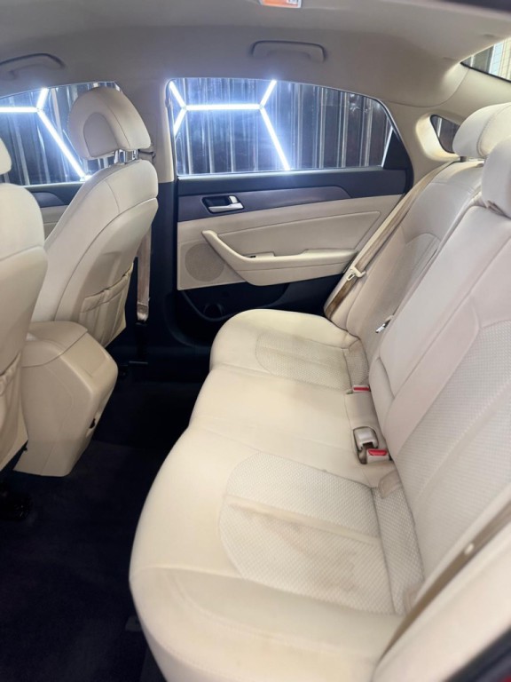 2016 Hyundai Sonata Image 39