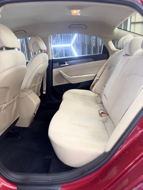 2016 Hyundai Sonata Image 40