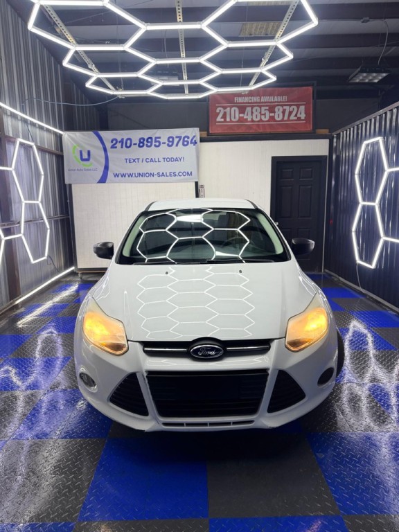 2014 Ford Focus Image 8