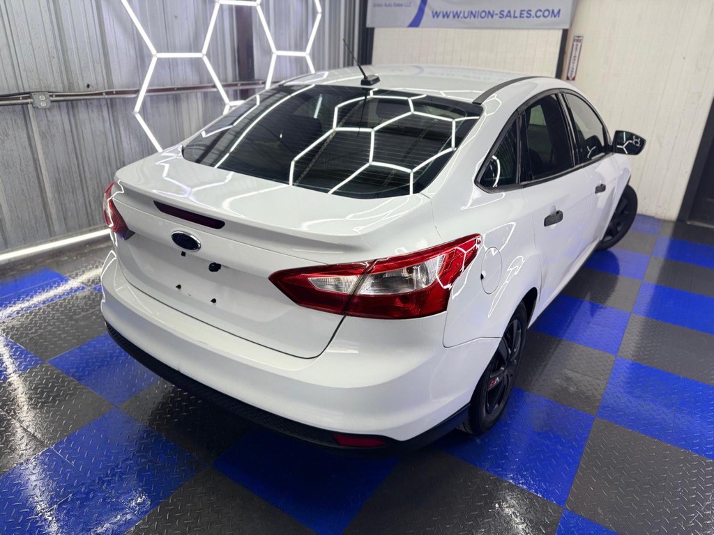 2014 Ford Focus Image 21