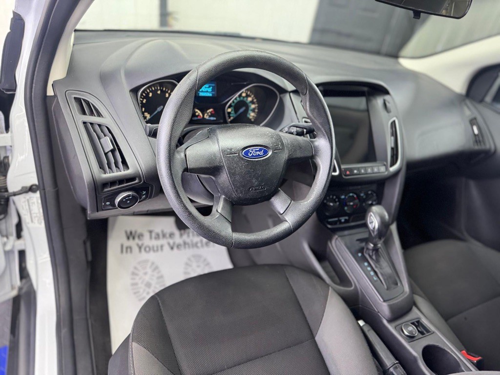 2014 Ford Focus Image 33