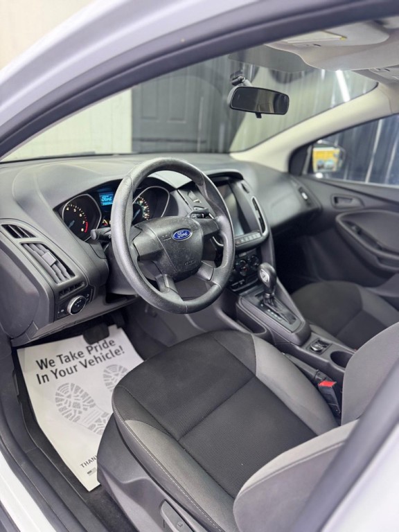 2014 Ford Focus Image 35