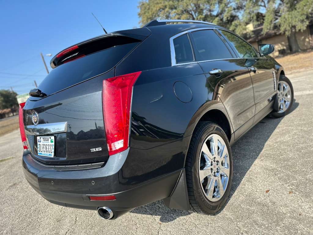 2012 Cadillac SRX Image 16