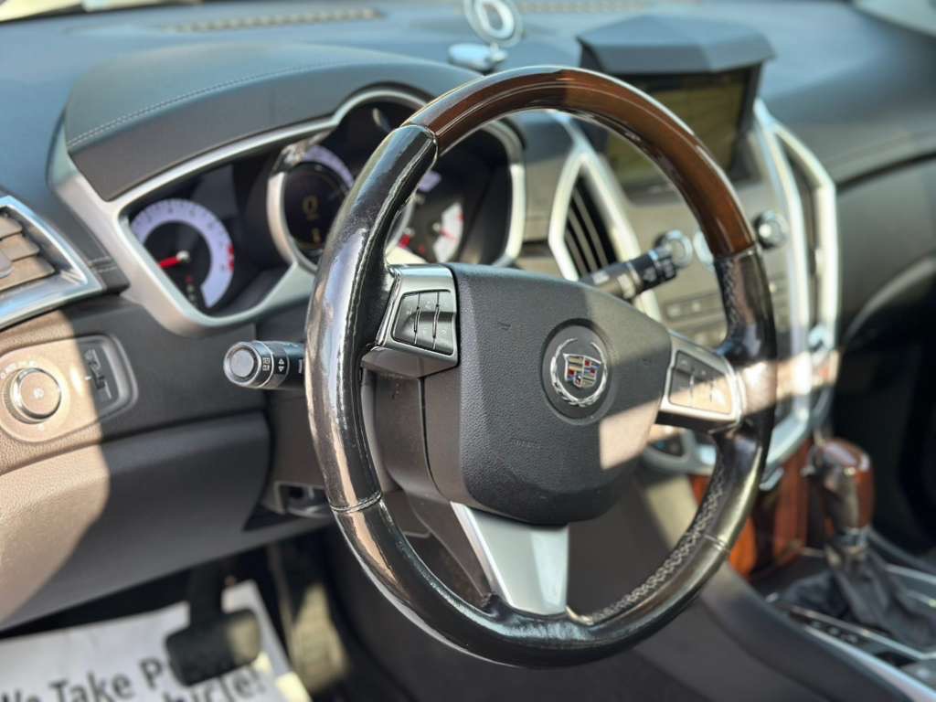 2012 Cadillac SRX Image 27
