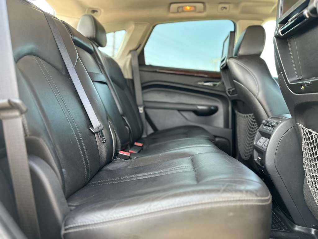 2012 Cadillac SRX Image 38
